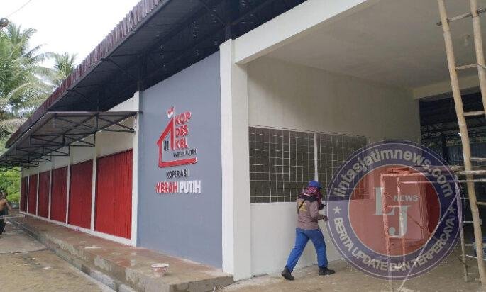 Babinsa Pantau Perkembangan Pembangunan KDKMP di Wilayah Sudimoro