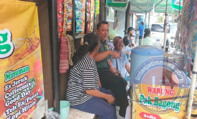 Pelaku UMKM Jadi Sasaran Komsosnya Babinsa Kemlayan.