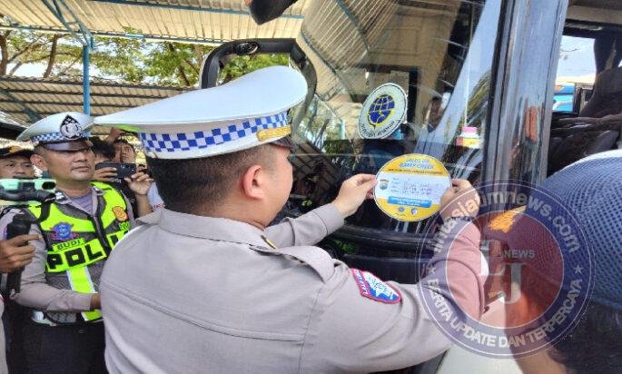 Operasi Keselamatan Semeru 2026 Ditlantas Polda Jatim Gelar Ramp Chek Angkutan Umum