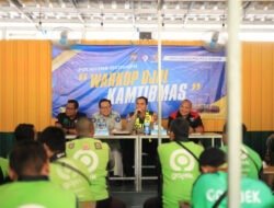 Sinergi di Balik Secangkir Kopi: Satlantas Polres Gresik Rangkul Driver Ojol dalam Ops Keselamatan Semeru 2026