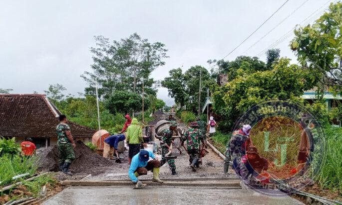 ‎Sehari Pasca Pembukaan, Anggota Satgas TMMD Reguler 127 Kodim 0728/Wonogiri Langsung Tancap Gas
