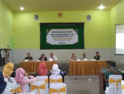 Babinsa Dongko Kawal Musyawarah APBDes, Wujud Dukungan TNI untuk Transparansi Pemerintahan Desa