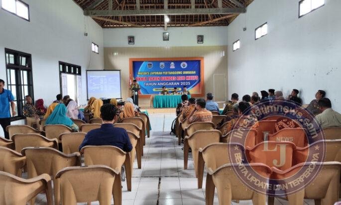 Babinsa Koramil 0801/07 Ngadirojo Hadiri Rapat Pertanggungjawaban Bumdes Rejomulyo