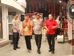 Kapolda Jatim Tinjau Klenteng Eng An Kiong di Kota Malang Tegaskan Komitmen Jogo Jawa Timur Saat Imlek 2026