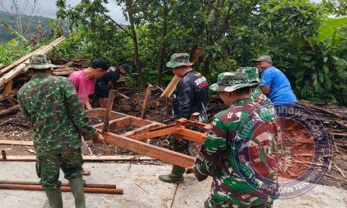 Wujud Cinta TNI Untuk Rakyat, Air Bersih Menjadi Harapan Baru Di Desa Kembang‎