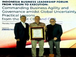 Mohamad Feriadi Soeprapto Raih Penghargaan Indonesia Best CEO 2025