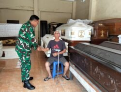 Tingkatkan Perekonomian Wilayah, Babinsa Gandekan Berikan Motifasi Kepada Pelaku UMKM