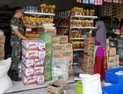 Jelang Hari Raya Idul Fitri, Babinsa Kodim Ponorogo monitor Stabilitas Harga dan Ketersediaan Sembako