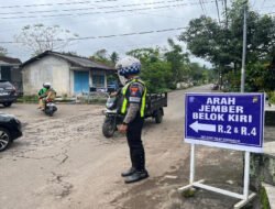 Polres Bondowoso Maksimalkan Pengaturan Lalu Lintas Pascaputusnya Jembatan Sukowiryo