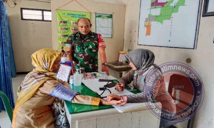 Aktif di Desa Binaan, Babinsa Kodim Ponorogo Monitoring Posyandu ILP