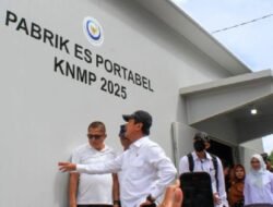 Kualitas Jempolan. Menteri Trenggono Kagumi Transformasi Kampung Nelayan Modern Lateng