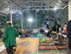 Suasana Penuh Kehangatan, Satgas TMMD 127 Buka Puasa Bersama Warga Desa Kembang