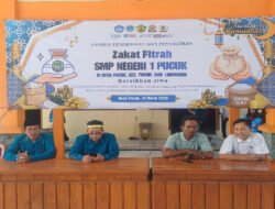 SMP Negeri 1 Pucuk Gelar Pembagian Zakat Fitrah, Berbagi Takjil, dan Buka Bersama
