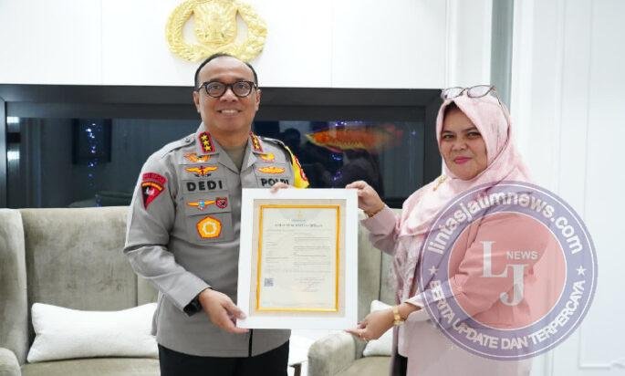 Menulis untuk Masa Depan: 39 dari 40 Buku Wakapolri Komjen Pol. Dedi Prasetyo Resmi Terdaftar HAKI