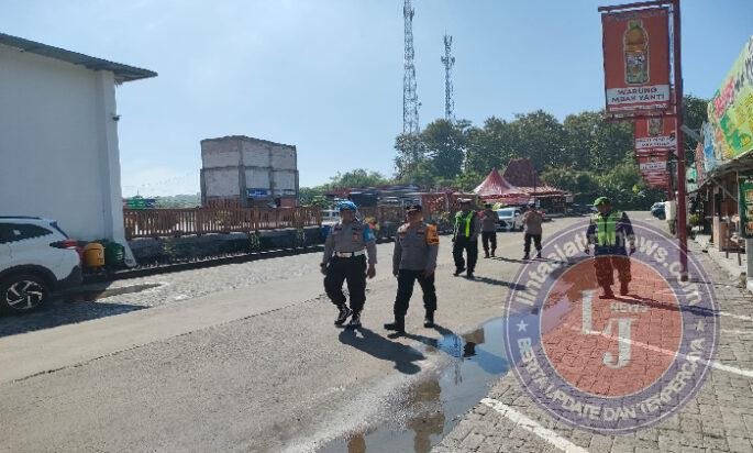 Pengamanan Lebaran di Rest Area Saradan, Prajurit Kodim 0803/Madiun Siaga Jaga Kenyamanan Pemudik