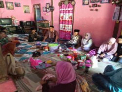 Komsos Lebaran, Babinsa Ponorogo Silaturahmi ke Rumah Warga