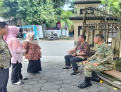 Babinsa Serengan Intensifkan Patroli Wilayah, Jaga Keamanan Lingkungan Pasca Lebaran