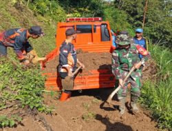 Akses Jalan Kembali Terbuka, Kebersamaan Warga Padas Hadapi Longsor Jadi Kekuatan