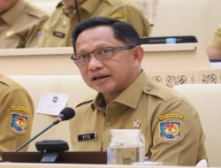 Rapat dengan DPR, Mendagri Jelaskan Capaian Kinerja Strategis Kemendagri