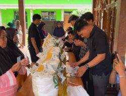 Tembus Medan Ekstrem, Bulog Banyuwangi Salurkan Bantuan Pangan ke Dusun Sukamade