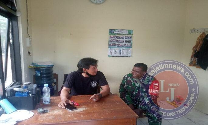 Jaga Kondusifitas Keamanan,Babinsa Koramil 04/Jebres Patroli & Sambang Warga di Wilayah Binaan
