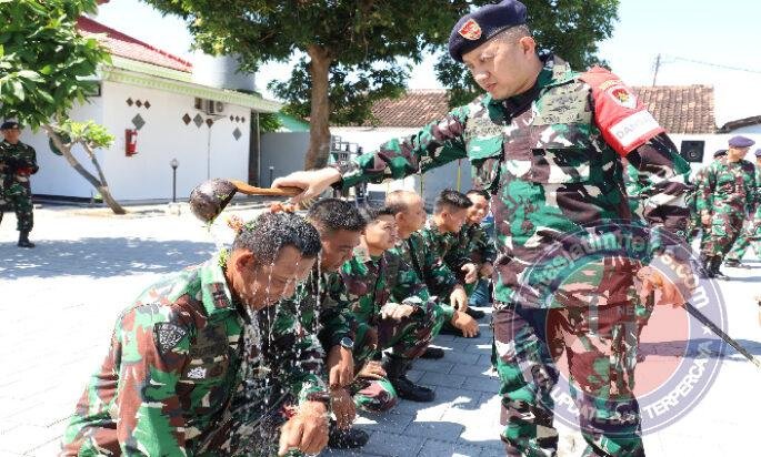 ​16 Prajurit Lanal Banyuwangi Naik Pangkat, Danlanal: Jaga Amanah