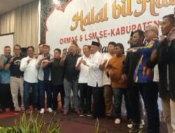 Sejumlah Ormas dan LSM Menghadiri Halal Bihalal yang Digelar Bupati Karawang