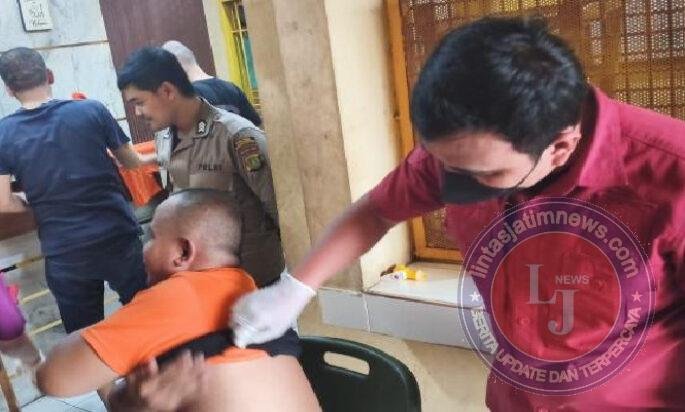 Sidokkes Polres Pelabuhan Tanjung Priok, Laksanakan Pemeriksaan Kesehatan Bagi Tahanan