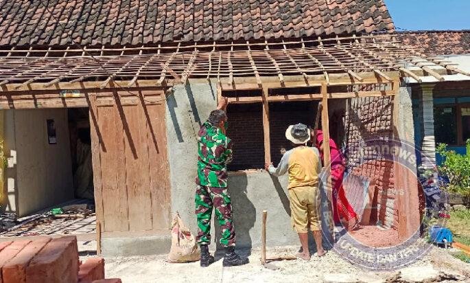 Di Balik Program BSPS, Ada Kepedulian Babinsa dan Kebersamaan Warga Gunungsari