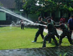 Tingkatkan Kesiapsiagaan, Kodim 0735/Surakarta Gelar Sosialisasi Dan Simulasi Pemadaman Kebakaran
