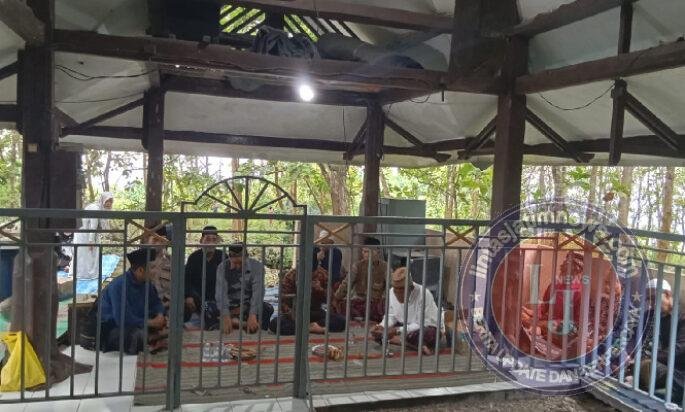 Mengenal Gunung Malang Bukit Larangan dengan Kearifan Lokal Kupatan