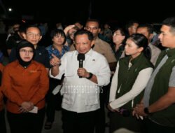 Pastikan Program Unggulan Presiden Berjalan, Mendagri Tinjau Program Perumahan Rakyat di Tomohon