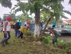 Sinergi Babinsa dan Warga Bakur, Ciptakan Lingkungan Bersih dan Sehat