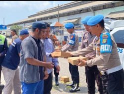 Jumat Berkah dipelabuhan Tanjung Priok : Wujud Kepedulian Polri Pererat Silaturahmi dengan Masyarakat