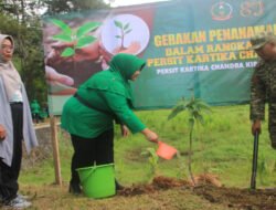 HUT ke-80 Persit Kartika Chandra Kirana, Aksi Tanam Pohon di Trenggalek Jadi Wujud Nyata Peduli Lingkungan