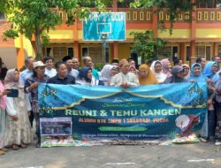 Tersanjung, SMPN 1 Pucuk Terima Kunjungan 40 GTK Alumni Purnabakti