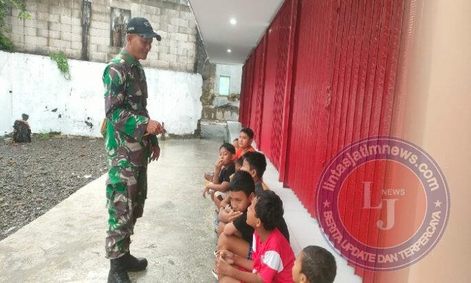 Peduli Generasi Muda, Babinsa Sangkrah Berikan Himbauan Dan Edukasi Kepada Remaja Binaan