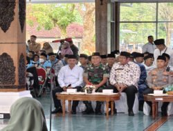 Kasdim Bersama Unsur Forkopimda Pacitan Melepas Pemberangkatan CJH Tahun 2026