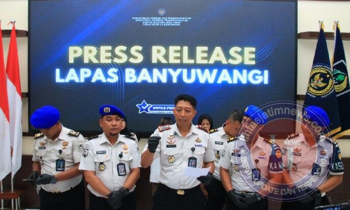 Coba Kelabuhi Petugas, Pengunjung Lapas Banyuwangi Tertangkap Tangan Buang Paket Diduga Sabu ke Tempat Sampah