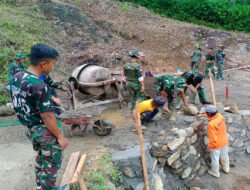 Satgas Dibantu Warga Fokus Rampungkan Pengecoran Jalan