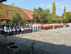 Kecamatan Babat Gelar Upacara Hari Pendidikan Nasional