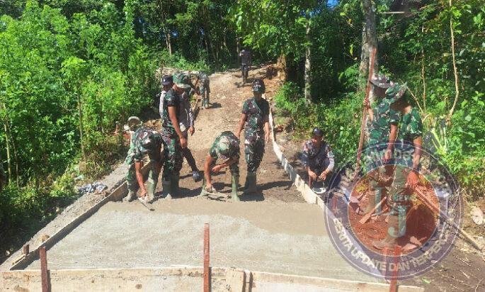 Satgas TMMD Kebut Rabat Jalan Penghubung Dua Desa
