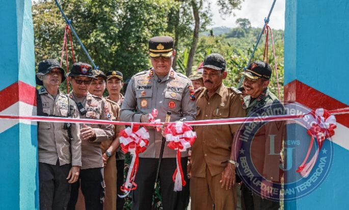 Kapolres Jember Resmikan Jembatan Merah Putih Presisi, Akses Warga di Dua Kecamatan Jadi Lebih Aman