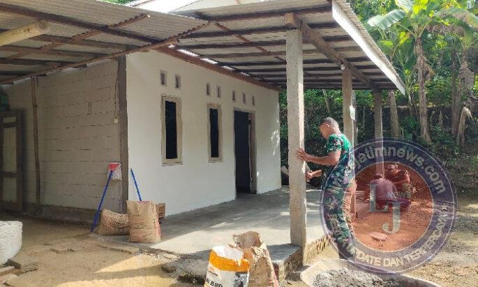 Rumah Mbah Paini Hampir Tuntas, Satgas Tinggal Lakukan Pengecatan