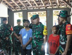 Sentuhan Harapan di Rumah Sederhana, Brigjen TNI Joni Pardede Tinjau RTLH Milik Janda Pencari Pasir dalam TMMD Reguler ke-128 Kodim Sragen