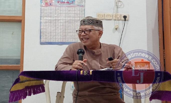 KH Abdul Hamid Muhanan, Lc Ajak Jamaah Perkuat Iman dan Cari Rezeki yang Barokah