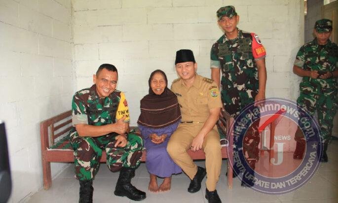 Senyum Bu Paini Segera MIliki Rumah Layak Huni