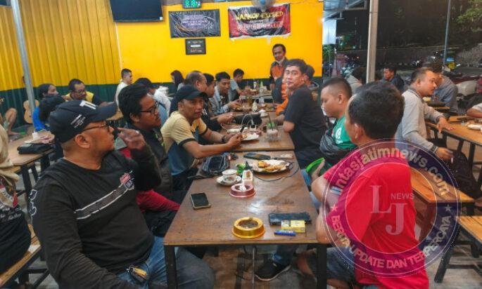 Ratusan Driver Ojek Online Gresik Siap Hadiri Aksi Damai, Desak DPR RI Sahkan RUU Transportasi Online