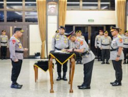 Kapolri Pimpin Pelantikan dan Sertijab Sejumlah PJU Mabes Polri dan Kapolda