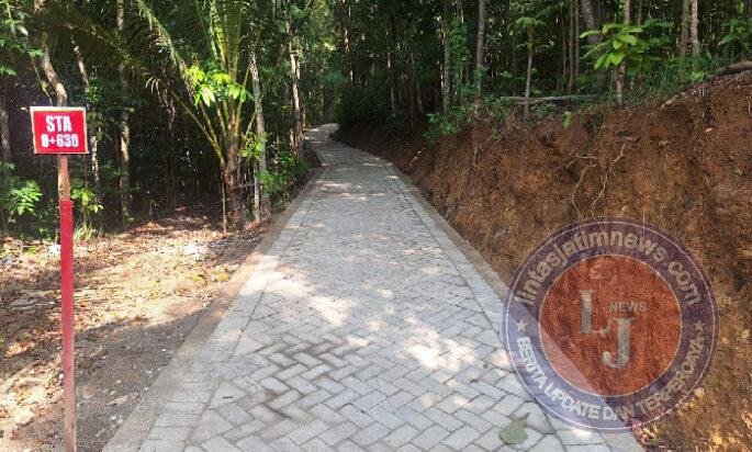 Pavingisasi Jalan Sepanjang 452 Meter Tuntas